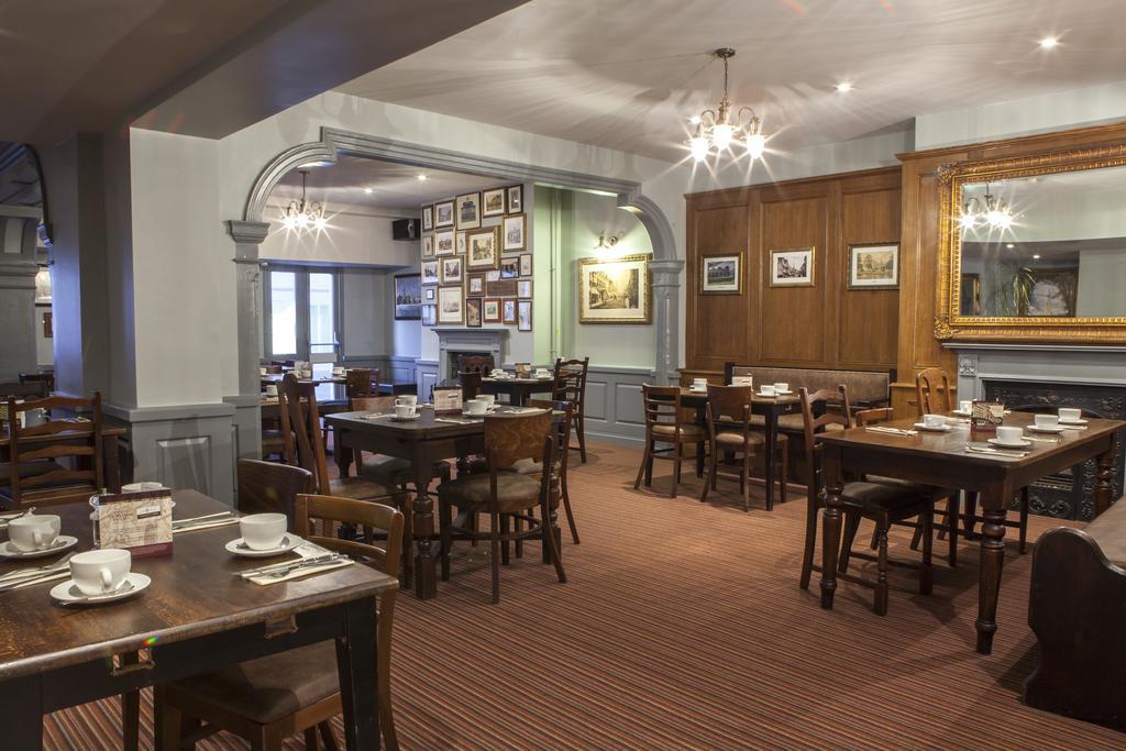 The Cathedral Hotel Salisbury Exterior foto